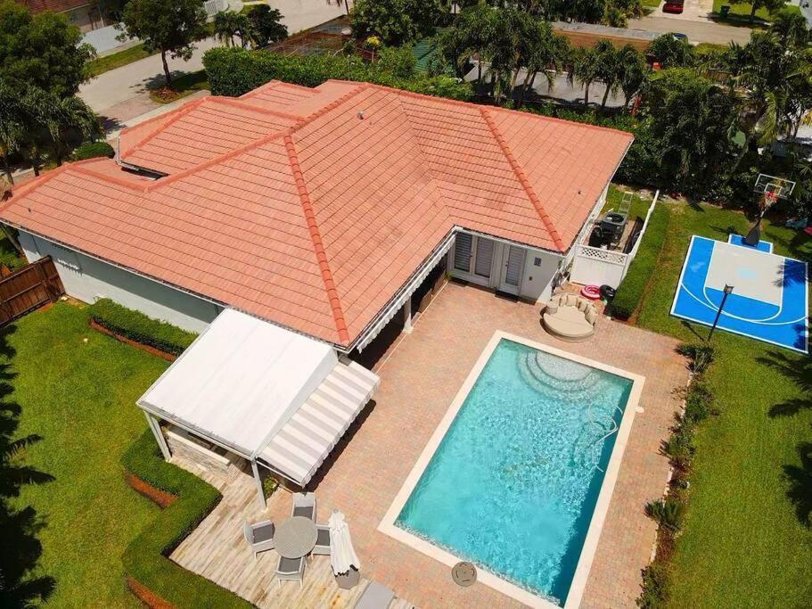 Miami 5Br Villa W Heated Pool, Games & Bbq L01 Cutler Bay Eksteriør billede