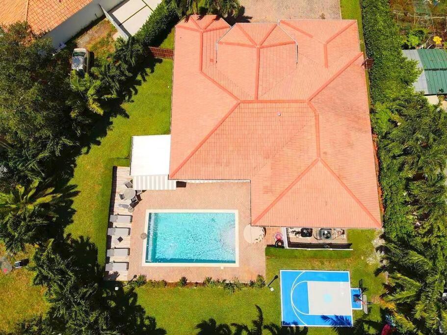 Miami 5Br Villa W Heated Pool, Games & Bbq L01 Cutler Bay Eksteriør billede