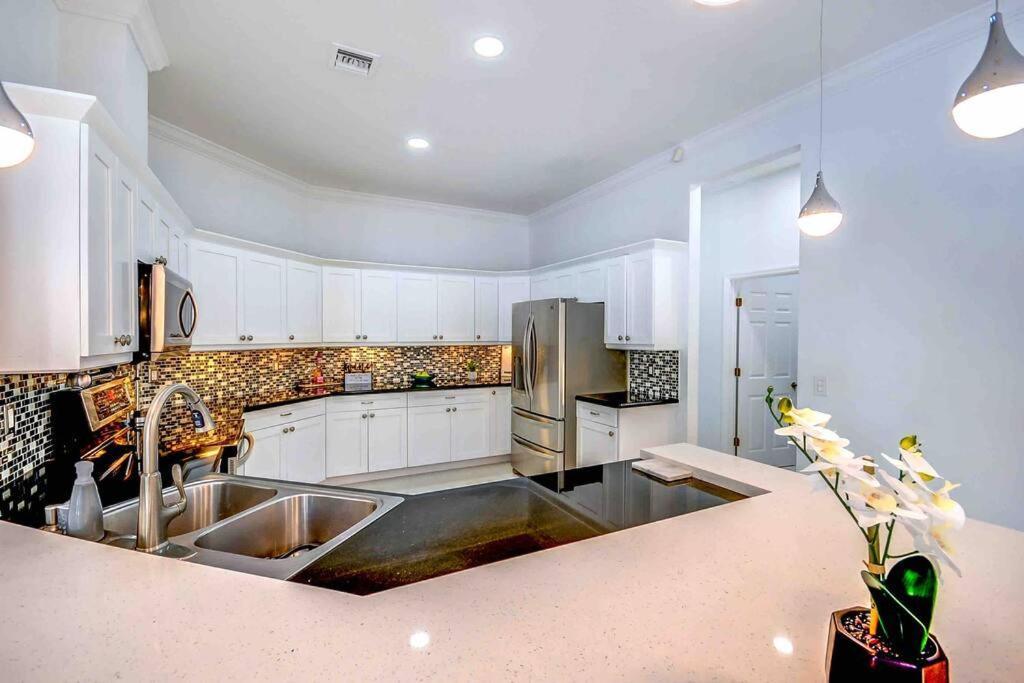 Miami 5Br Villa W Heated Pool, Games & Bbq L01 Cutler Bay Eksteriør billede
